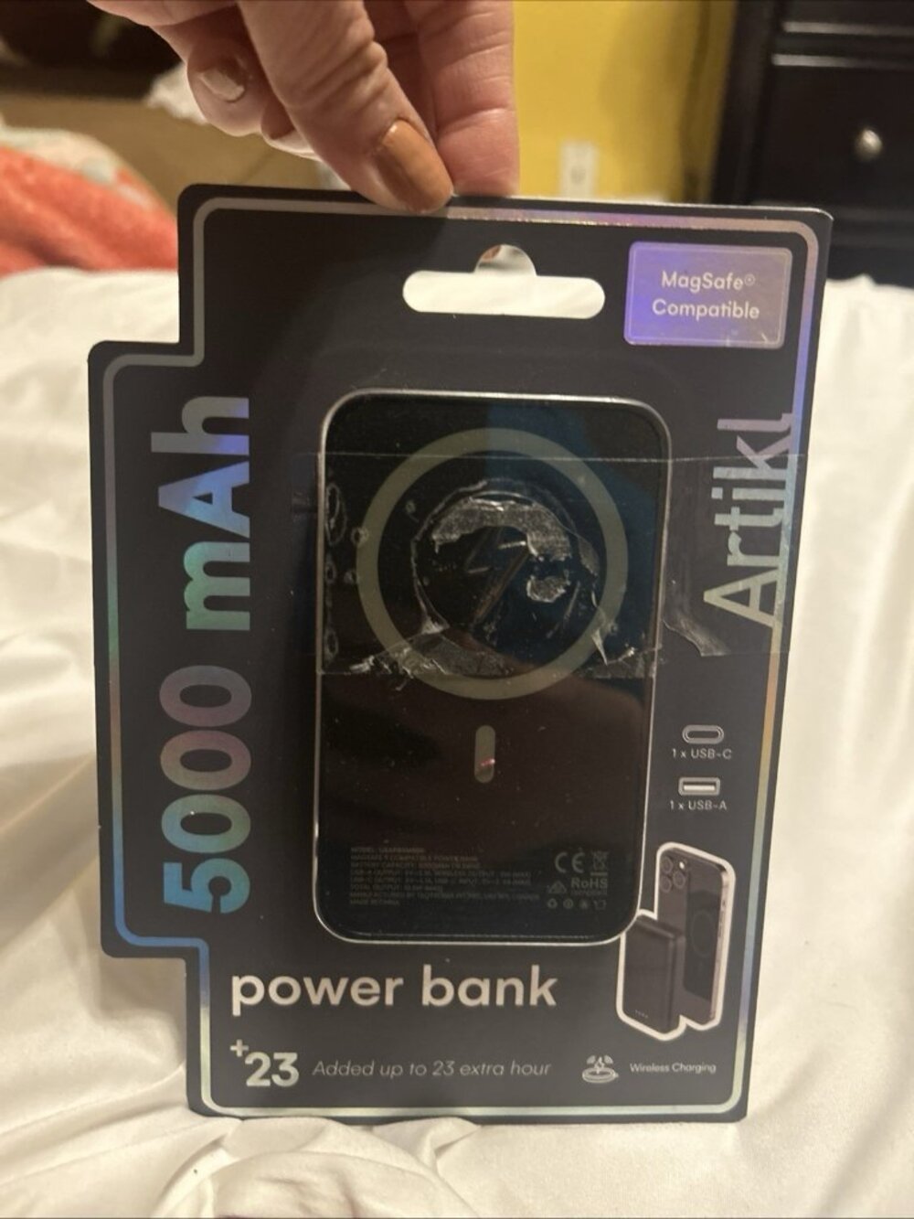 ARTIKL 5000 mAh Wireless Charging Power Bank  MagSafe® Compatible Black New